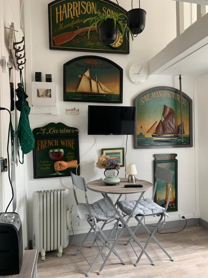 Ferienwohnung Studette Tiny House De L Eglise 12 M2 Ault Exterior foto