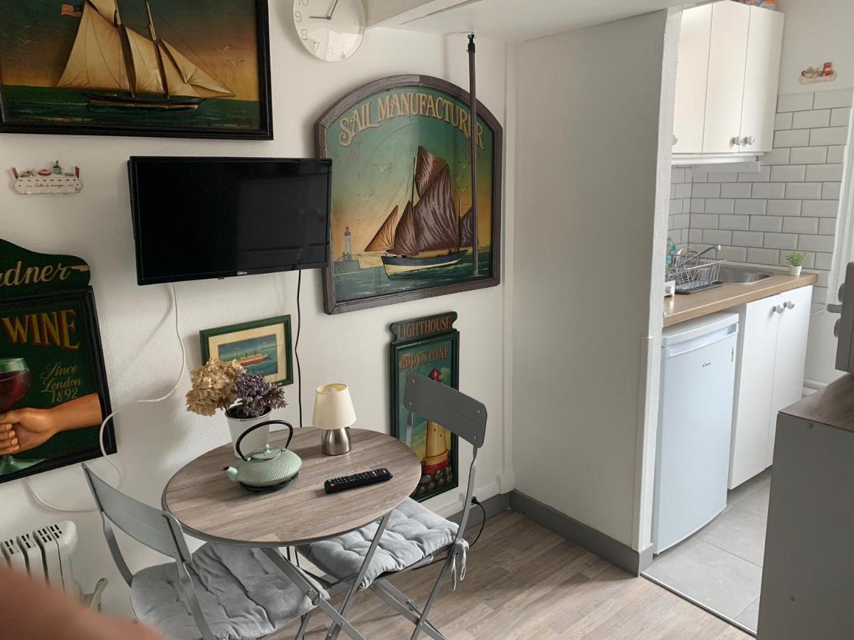 Ferienwohnung Studette Tiny House De L Eglise 12 M2 Ault Exterior foto